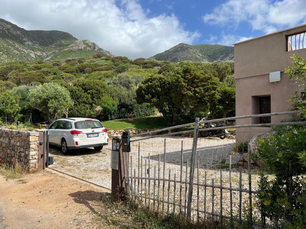 Alelca Domo Bed & Breakfast Buggerru Exterior foto